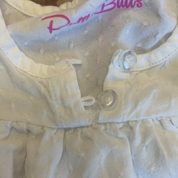 Ruffles Butts white top - Picture 8 of 8